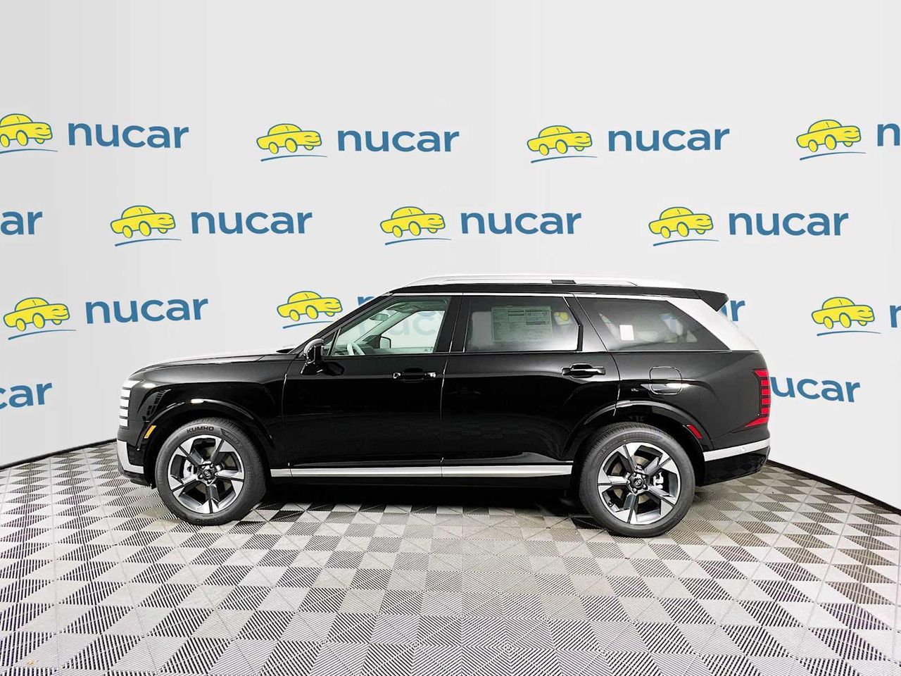 2026 Hyundai Palisade Limited photo 2