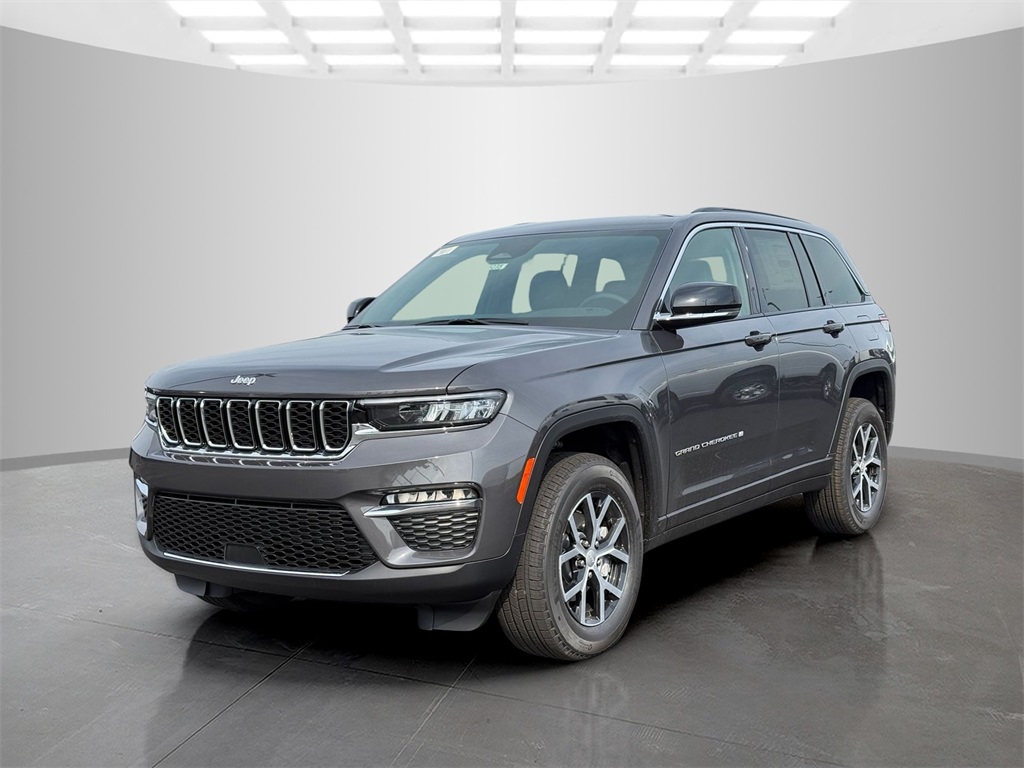 2025 Jeep Grand Cherokee Limited photo 2