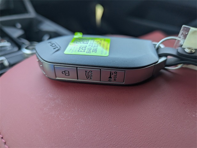 2025 Kia K5 GT-Line photo 30