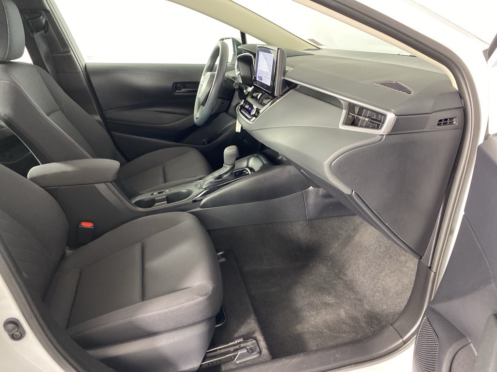2024 Toyota Corolla LE photo 29
