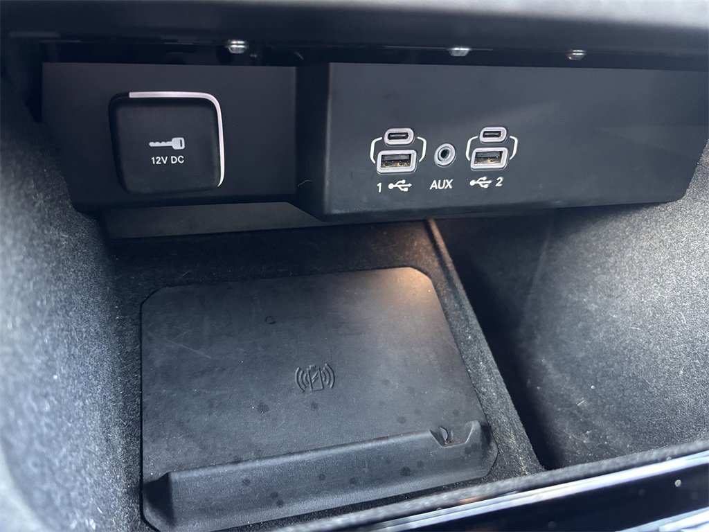 2022 Jeep Wagoneer Series III photo 24