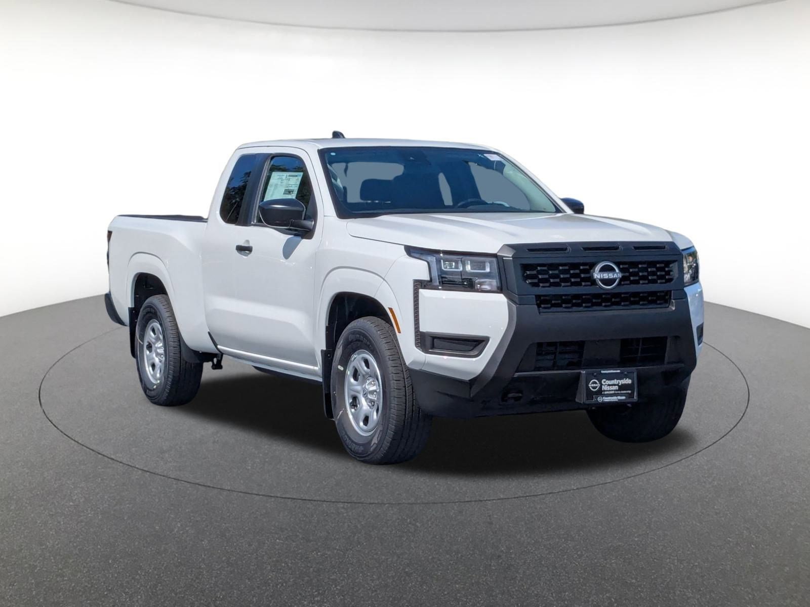 2026 Nissan Frontier King Cab S photo 3