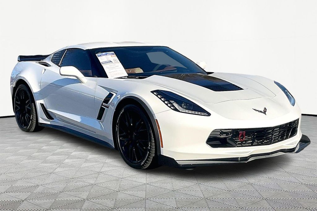2019 Chevrolet Corvette 2LT's photo