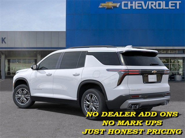 2025 Chevrolet Traverse photo 3