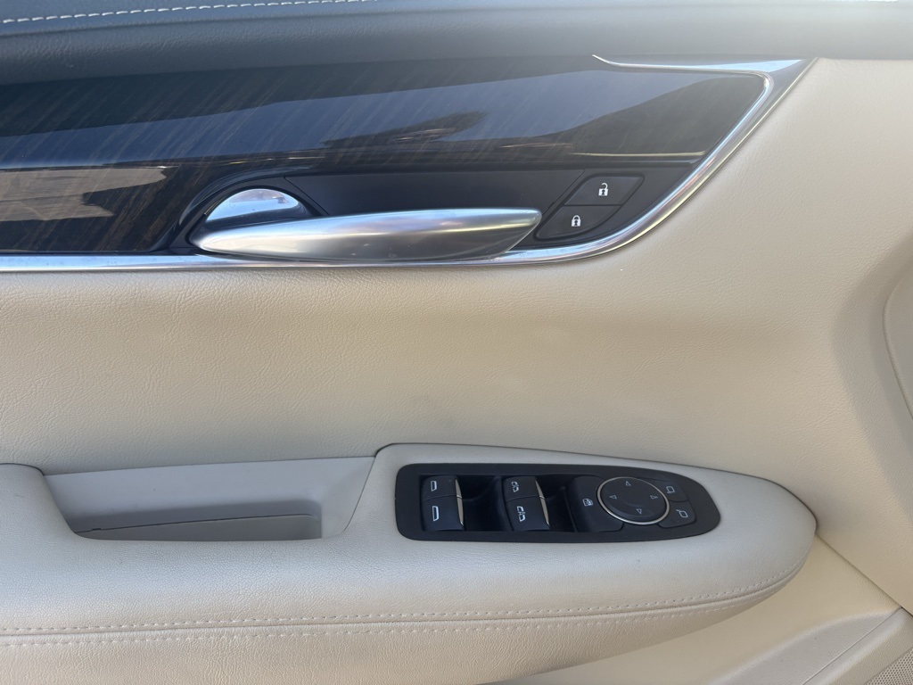 2018 Cadillac XT5 Base photo 10