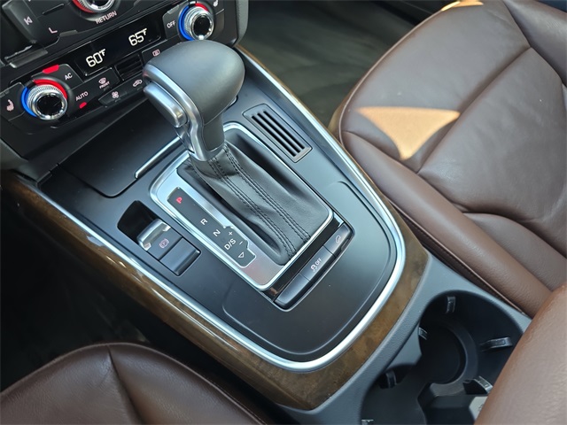 2013 Audi Q5 2.0T Premium photo 23