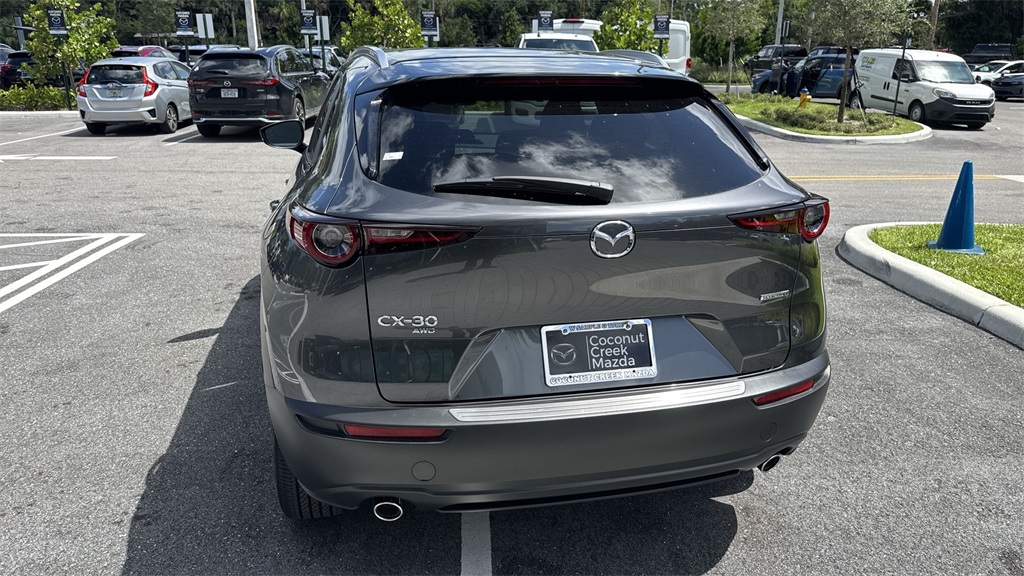 2025 Mazda CX-30 2.5 S Preferred photo 11