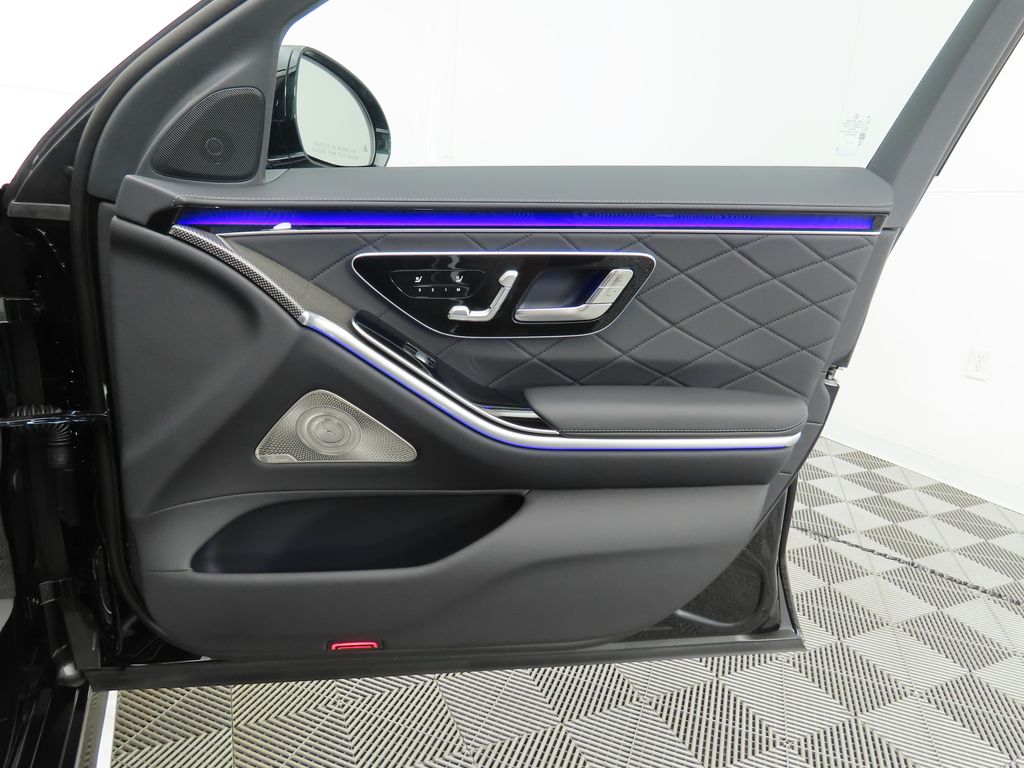 2026 Mercedes Benz S 580 4MATIC photo 26