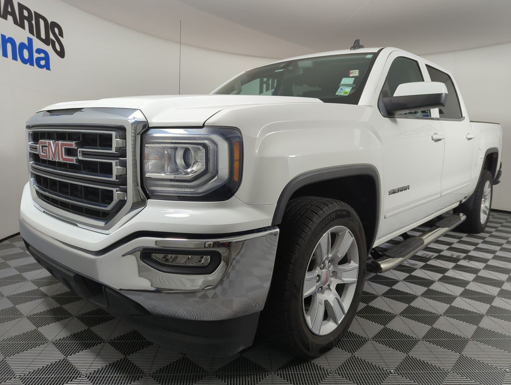 2017 GMC Sierra 1500 SLE's photo