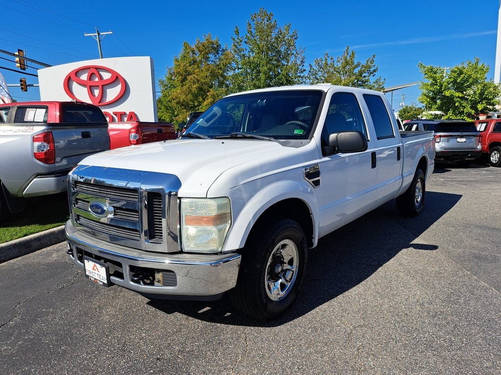 2008 Ford F-250 photo 2