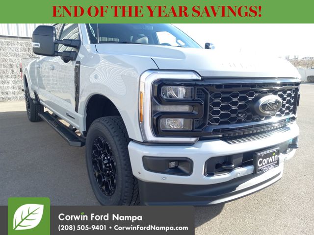 2026 Ford F-350 Super Duty Lariat's photo