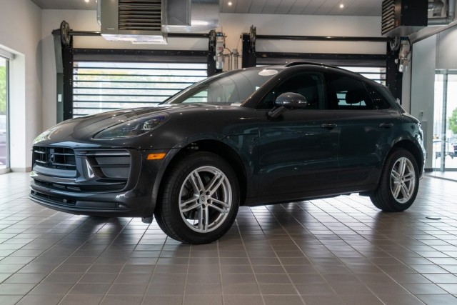 2025 Porsche Macan 