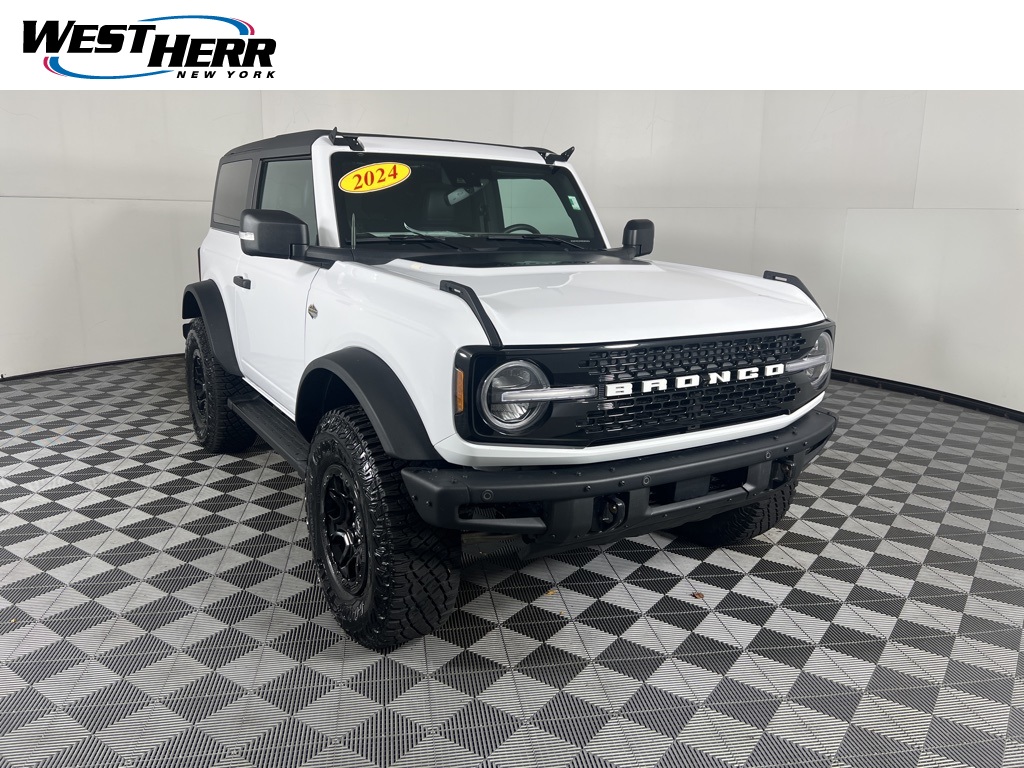 2024 Ford Bronco 2-Door Wildtrak's photo