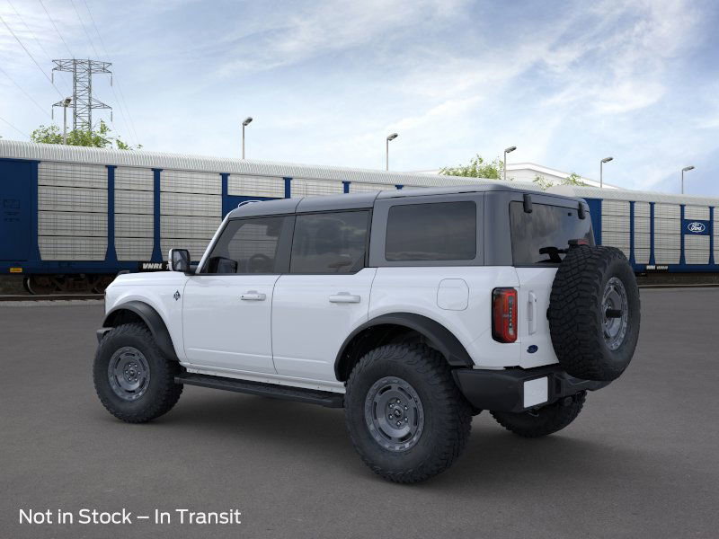2024 Ford Bronco Outer Banks photo 4