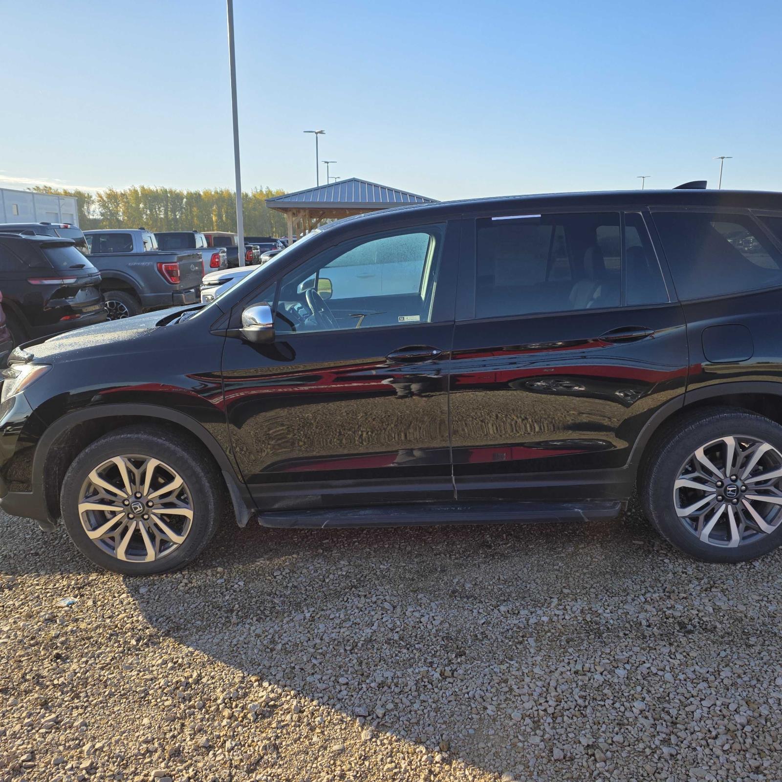 2021 Honda Passport EX-L photo 2