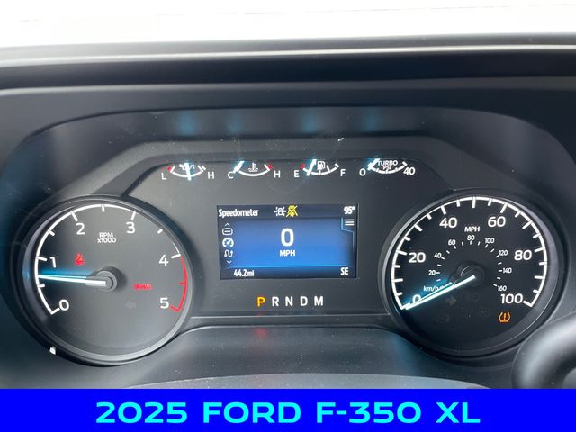 2025 Ford F-350 photo 2