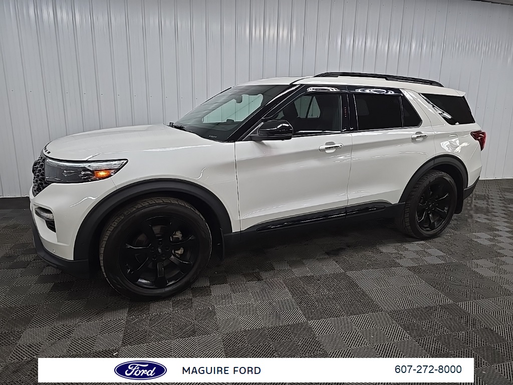 2020 Ford Explorer ST photo 6