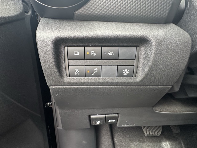 2025 Nissan Kicks Play S photo 25