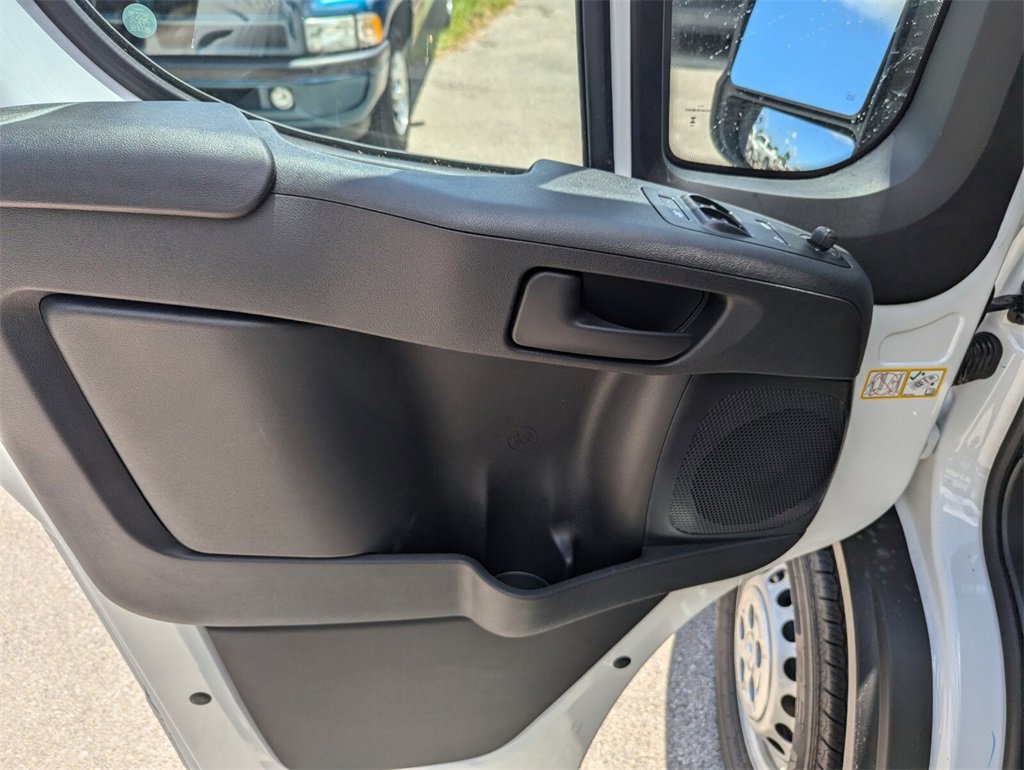 2025 Ram ProMaster 3500 photo 13