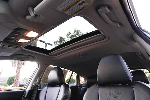 Used 2021 Silver Subaru Limited image 15