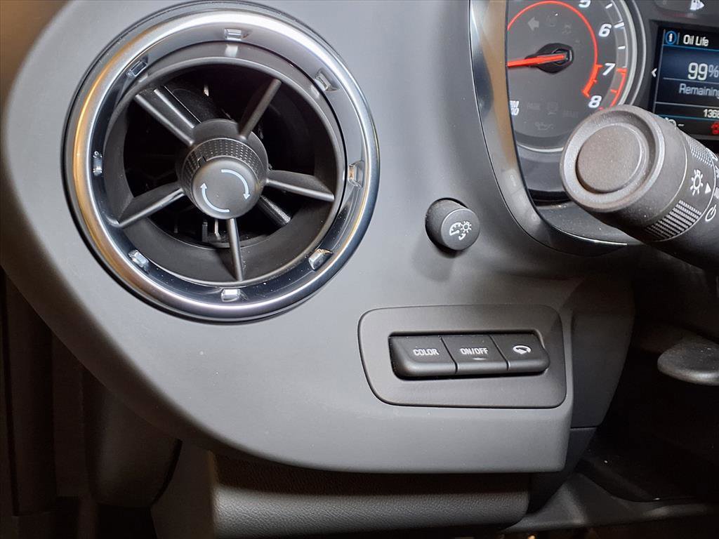 2023 Chevrolet Camaro 2LT photo 13