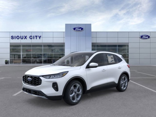 2026 Ford Escape SEL's photo