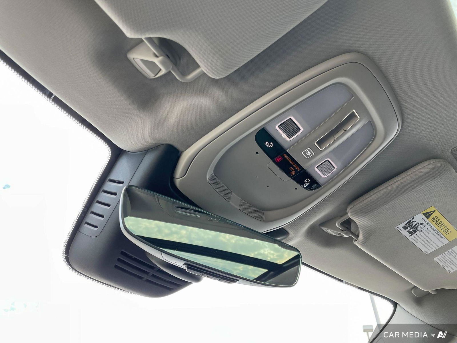 New 2025 Volvo XC90 Ultra Bright Theme DEMO MODEL PRICE INCLUDES 20