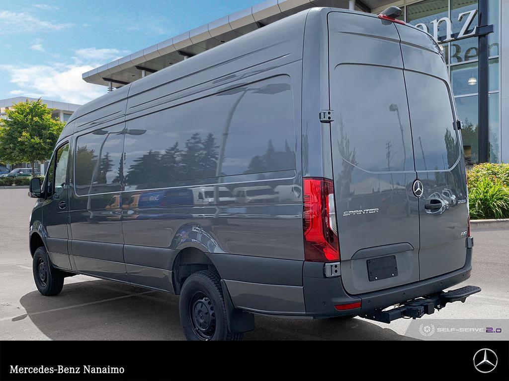 2024 Mercedes-Benz Sprinter Cargo Van