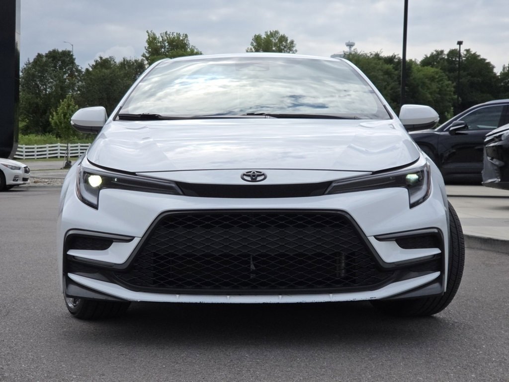 2023 Toyota Corolla SE photo 3