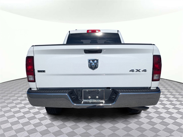 2024 Ram 1500 Classic SLT photo 4