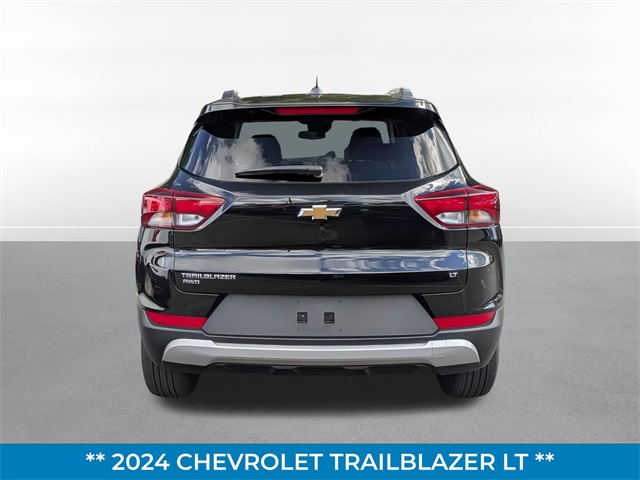 2024 Chevrolet Trailblazer LT photo 4