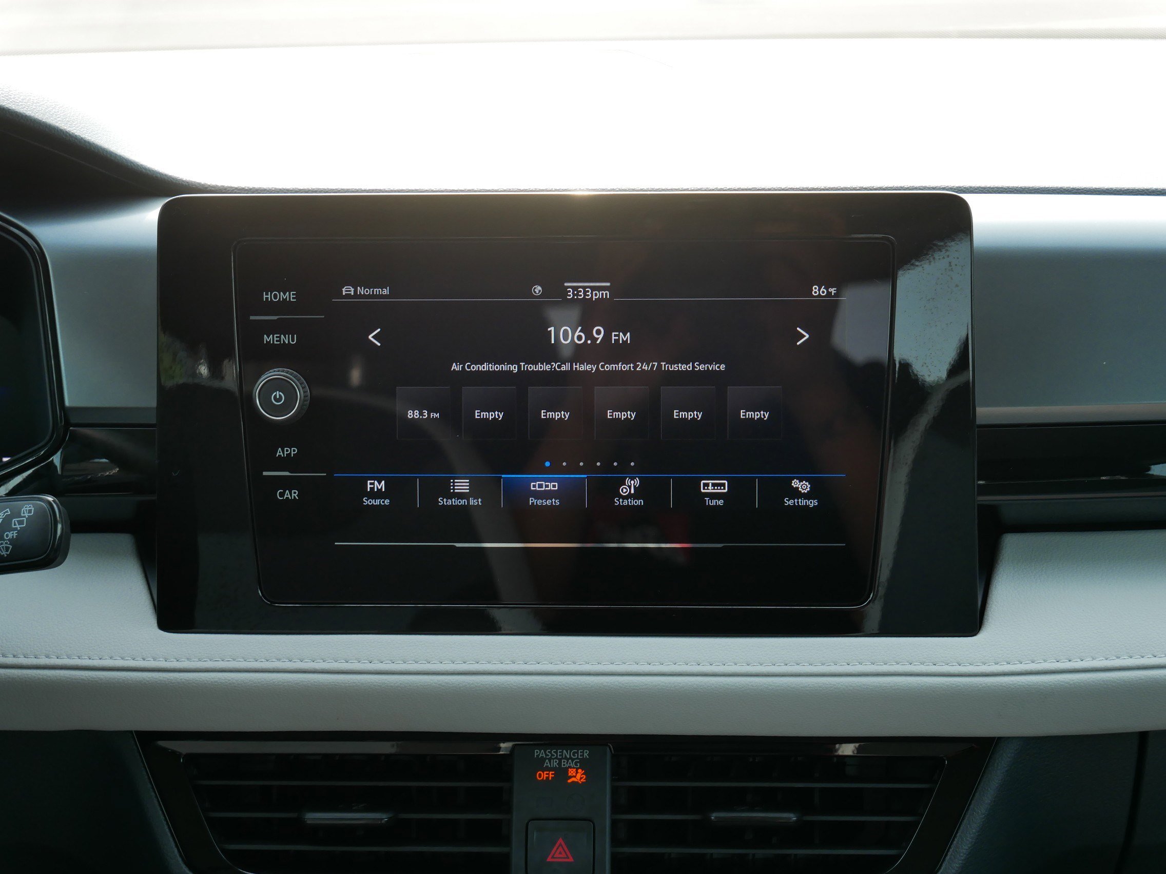 2025 Volkswagen Taos S photo 9