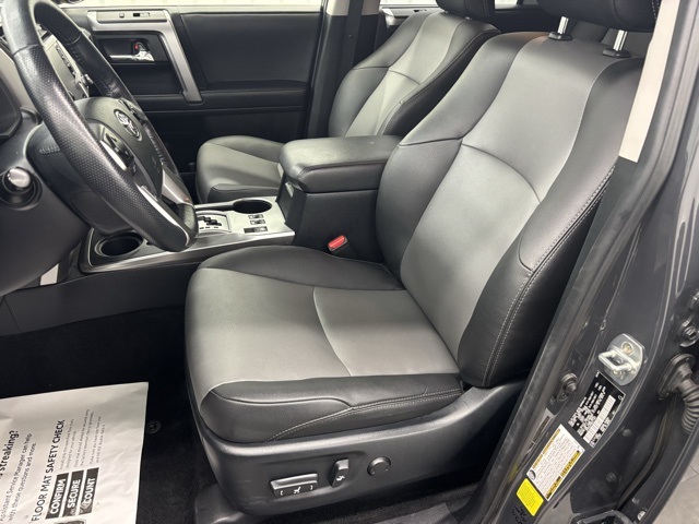 2024 Toyota 4Runner SR5 Premium photo 14