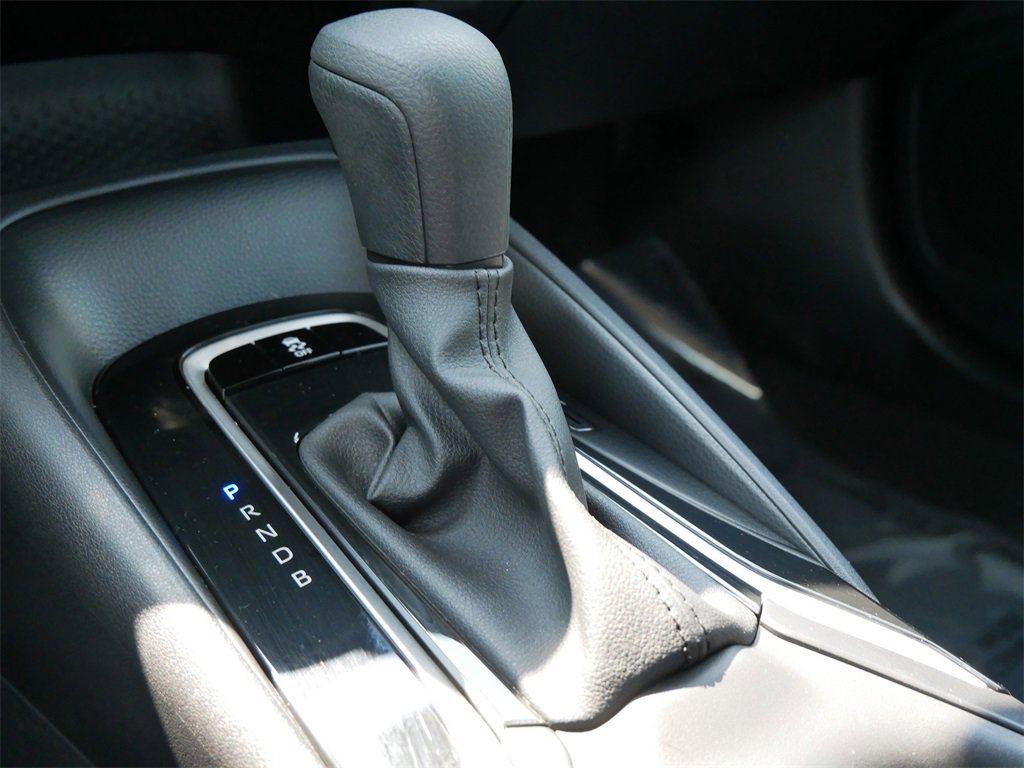 2025 Toyota Corolla LE photo 19