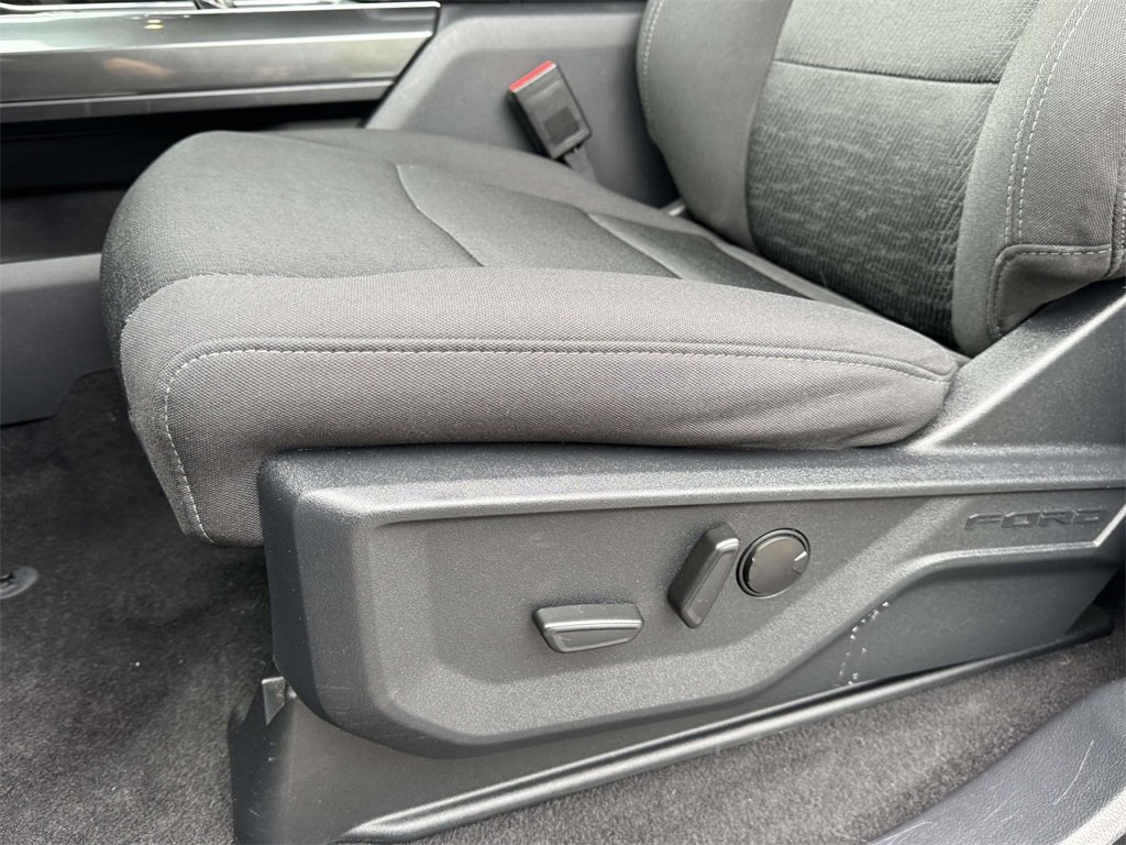 2023 Ford F-150 XLT photo 18