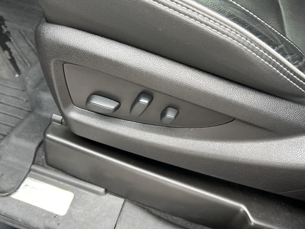 2019 Chevrolet Silverado 3500HD High Country photo 36