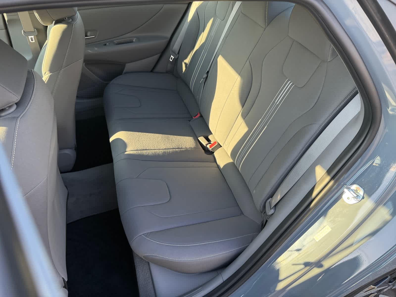 2023 Hyundai Elantra SEL photo 13