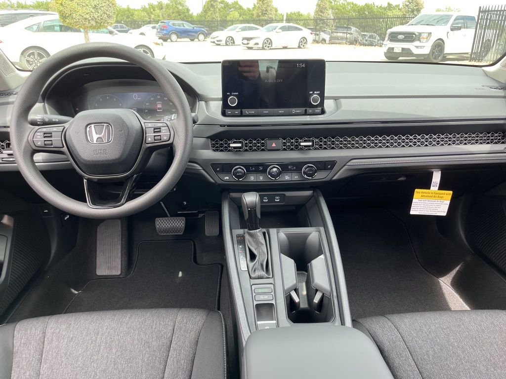 2025 Honda Accord SE photo 7