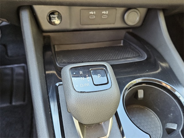 2024 Nissan Rogue S photo 20