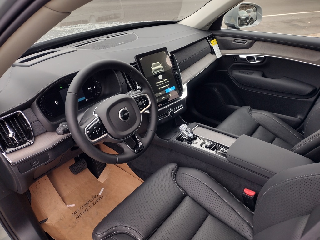 2026 VOLVO XC90 - Image 11