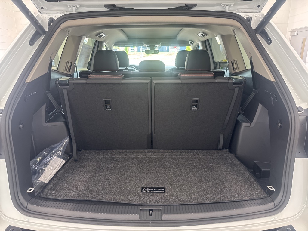 2026 Volkswagen Atlas Peak Edition SE photo 29