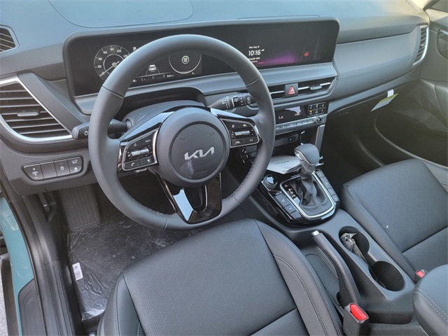 2026 Kia Seltos EX photo 11