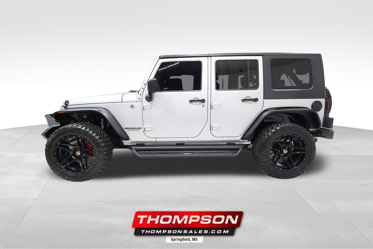 2010 Jeep Wrangler Unlimited Sport's photo
