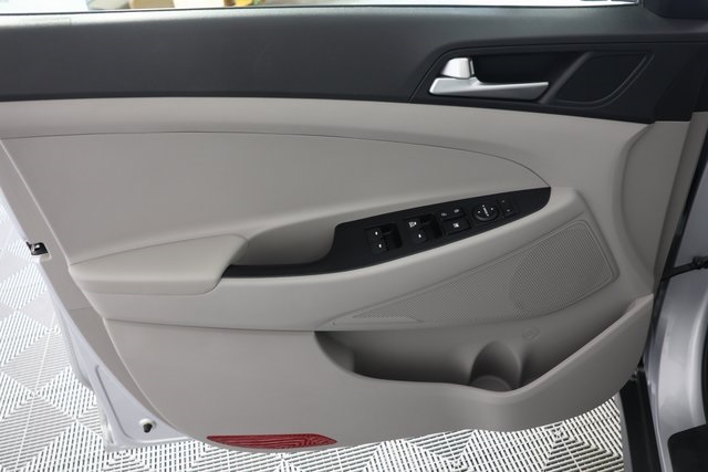 2019 Hyundai Tucson SE photo 23