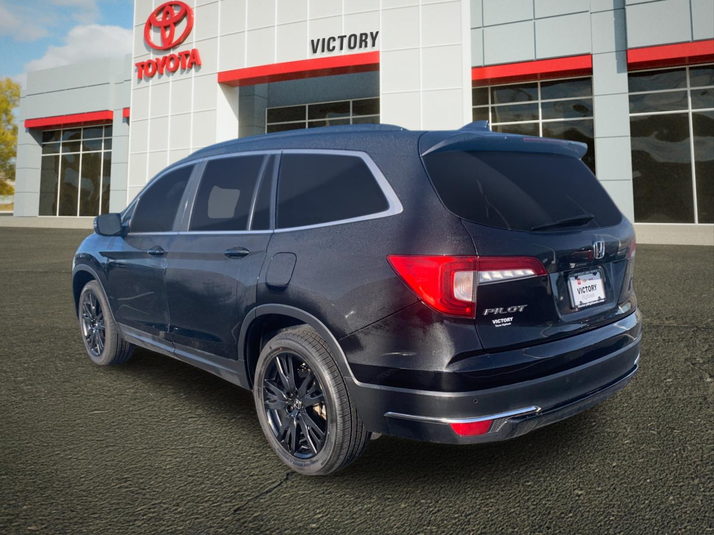 2022 Honda Pilot Special Edition photo 2