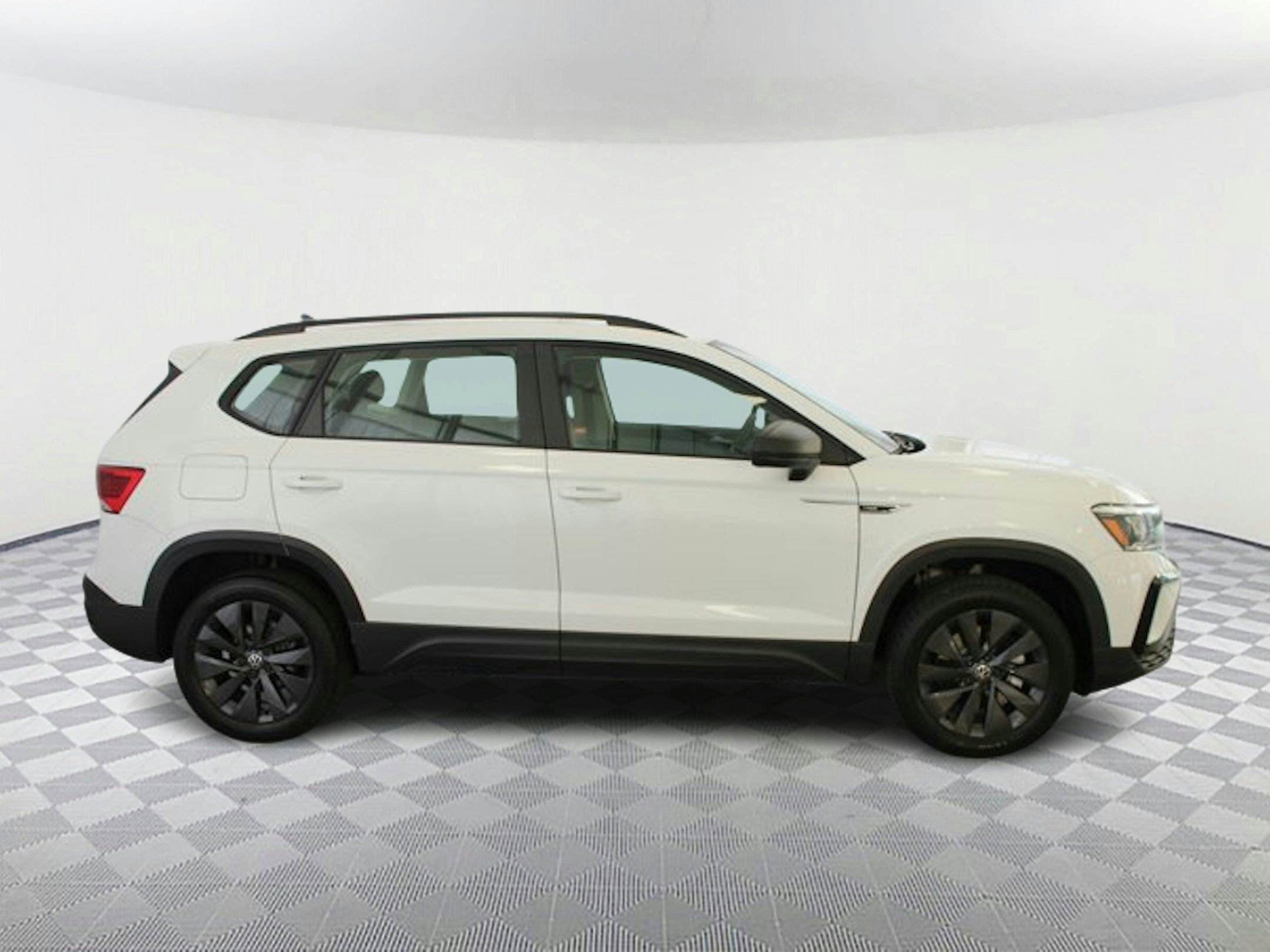2024 Volkswagen Taos S photo 7