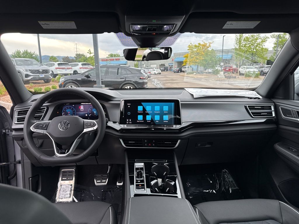 2025 Volkswagen Atlas Cross Sport SEL Premium R-Line photo 10