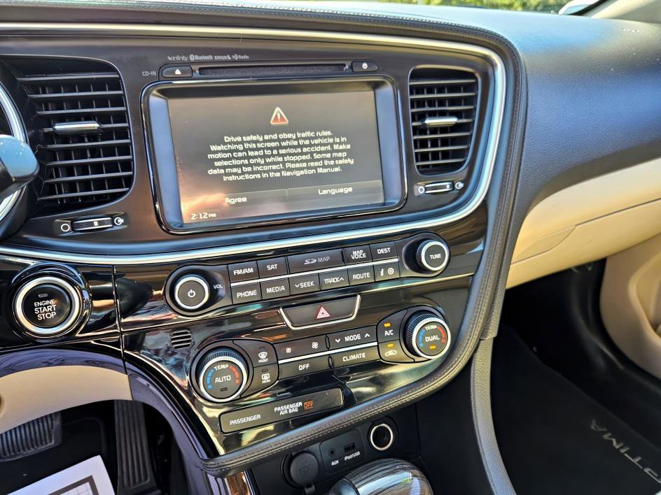 2014 Kia Optima EX photo 18