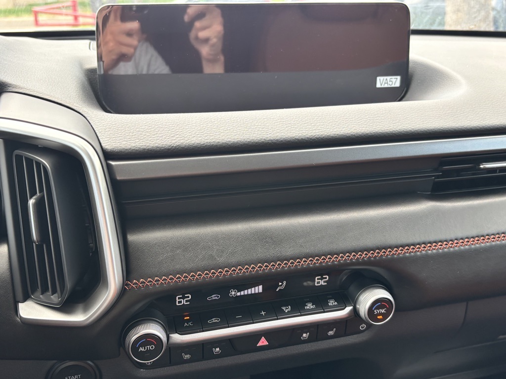 2025 Mazda CX-50 2.5 Turbo Meridian Edition photo 8
