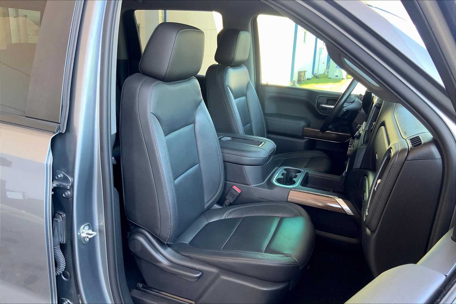 2019 Chevrolet Silverado 1500 LT Trail Boss photo 8